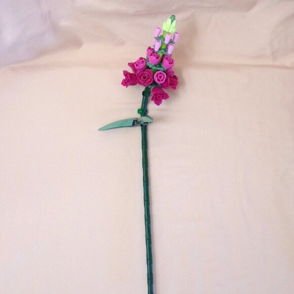 LEGO Botanical Flowers - 1 pcs Snapdragon - Curved - Individual Sale - 10280 - Picture 7 of 8